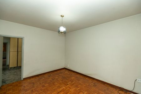 Casa à venda com 323m², 3 quartos e 4 vagas Casa à venda com 323m², 3 quartos e 4 vagasSALA