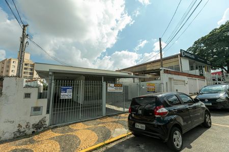 Casa à venda com 323m², 3 quartos e 4 vagas Casa à venda com 323m², 3 quartos e 4 vagasPLACA QUINTO ANTAR