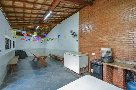 Apartamento à venda com 55m², 2 quartos e 1 vaga Apartamento à venda com 55m², 2 quartos e 1 vagaÁrea comum - Churrasqueira