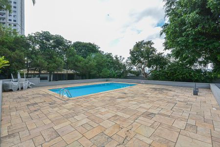 Apartamento à venda com 55m², 2 quartos e 1 vaga Apartamento à venda com 55m², 2 quartos e 1 vagaÁrea comum - Piscina