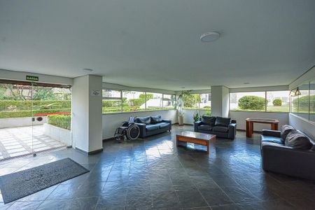 Apartamento à venda com 55m², 2 quartos e 1 vaga Apartamento à venda com 55m², 2 quartos e 1 vagaHall social
