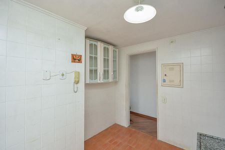 Apartamento à venda com 55m², 2 quartos e 1 vaga Apartamento à venda com 55m², 2 quartos e 1 vagaCozinha