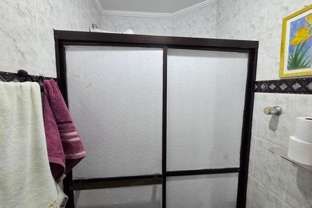 Apartamento para alugar com 75m², 2 quartos e 1 vaga Apartamento para alugar com 75m², 2 quartos e 1 vagaBanheiro da Suíte 1