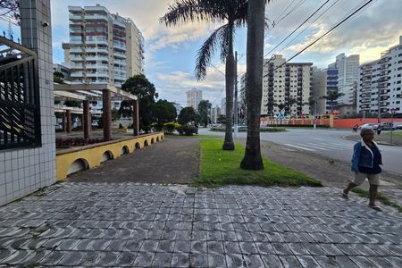 Apartamento para alugar com 75m², 2 quartos e 1 vaga Apartamento para alugar com 75m², 2 quartos e 1 vagaFachada