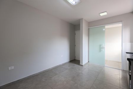 Sala de apartamento para alugar com 2 quartos, 40m² em Parque Monte Alegre, Taboão da Serra