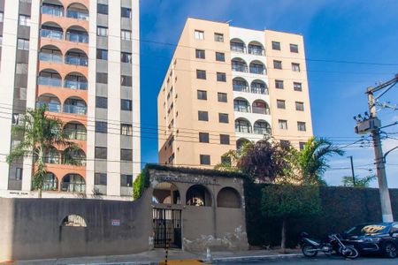 Apartamento à venda com 49m², 2 quartos e 1 vaga Apartamento à venda com 49m², 2 quartos e 1 vagaFachada