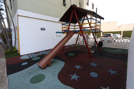 Apartamento à venda com 49m², 2 quartos e 1 vagaÁrea comum - Playground