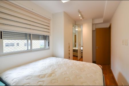 Apartamento para alugar com 68m², 2 quartos e 2 vagasSuíte