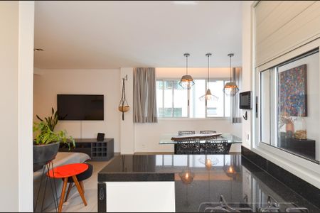 Apartamento para alugar com 68m², 2 quartos e 2 vagasCozinha