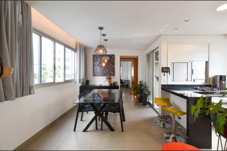 Apartamento para alugar com 68m², 2 quartos e 2 vagasSala Ambientes