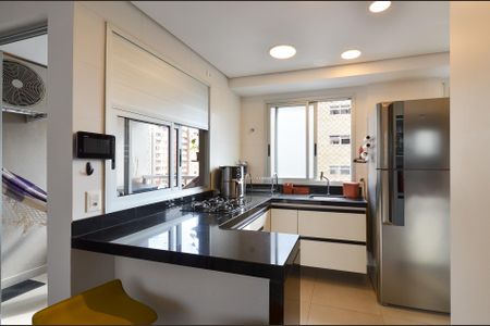 Apartamento para alugar com 68m², 2 quartos e 2 vagasCozinha