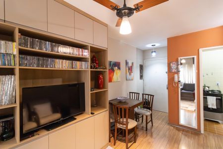 Sala de apartamento à venda com 1 quarto, 37m² em Cidade Baixa, Porto Alegre