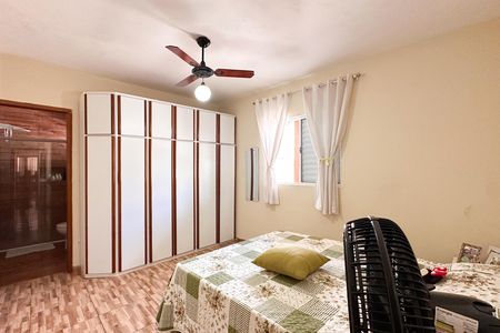 Casa à venda com 149m², 2 quartos e 2 vagas Casa à venda com 149m², 2 quartos e 2 vagasSuíte 2