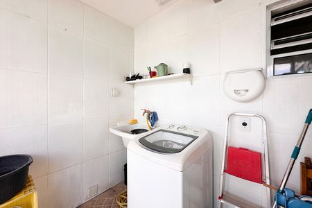 Casa à venda com 149m², 2 quartos e 2 vagas Casa à venda com 149m², 2 quartos e 2 vagasÁrea de Serviço