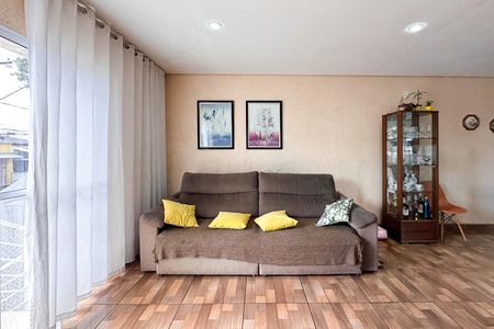 Casa à venda com 149m², 2 quartos e 2 vagas Casa à venda com 149m², 2 quartos e 2 vagasSala