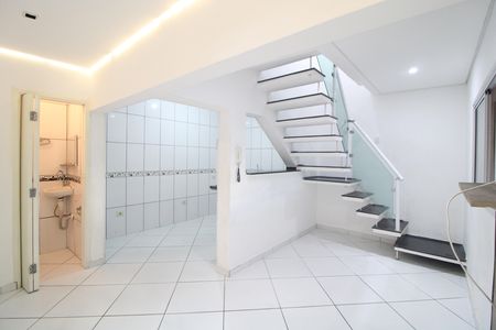 Sala de casa para alugar com 2 quartos, 100m² em Vila Arriete, São Paulo