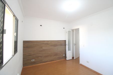 Casa para alugar com 100m², 2 quartos e 2 vagasQuarto 1