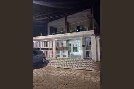 Casa de condomínio para alugar com 52m², 2 quartos e 1 vaga Casa de condomínio para alugar com 52m², 2 quartos e 1 vagaFachada
