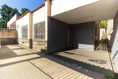 Casa à venda com 125m², 2 quartos e 2 vagas