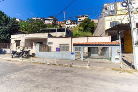 Casa à venda com 125m², 2 quartos e 2 vagas