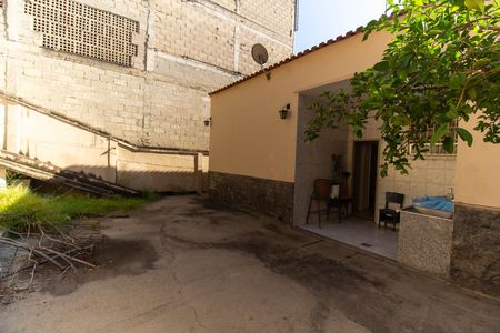 Casa à venda com 125m², 2 quartos e 2 vagas