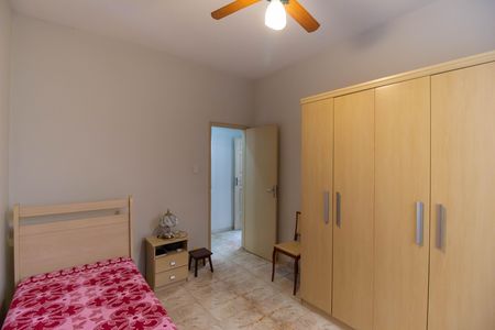 Casa à venda com 125m², 2 quartos e 2 vagas