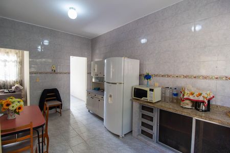 Casa à venda com 125m², 2 quartos e 2 vagas