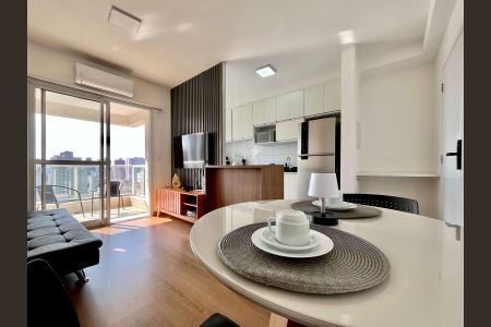 Sala de apartamento para alugar com 1 quarto, 42m² em Bosque, Campinas