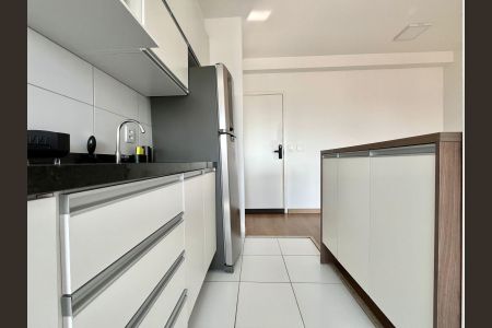 Apartamento para alugar com 42m², 1 quarto e 1 vaga Apartamento para alugar com 42m², 1 quarto e 1 vagaCozinha e Área de Serviço