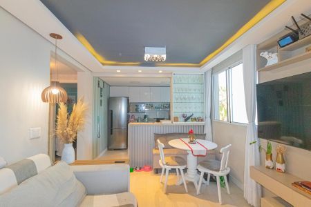 Apartamento à venda com 47m², 2 quartos e 1 vaga Apartamento à venda com 47m², 2 quartos e 1 vagaSala/Cozinha