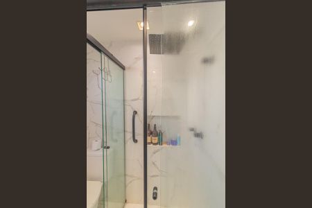 Apartamento à venda com 47m², 2 quartos e 1 vaga Apartamento à venda com 47m², 2 quartos e 1 vagaBanheiro