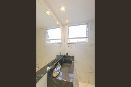 Apartamento à venda com 47m², 2 quartos e 1 vaga Apartamento à venda com 47m², 2 quartos e 1 vagaBanheiro
