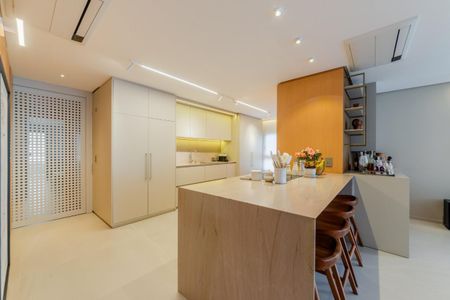 Apartamento à venda com 170m², 2 quartos e 3 vagas Apartamento à venda com 170m², 2 quartos e 3 vagasFoto 15