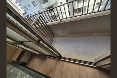 Studio à venda com 24m², 1 quarto e sem vaga Studio à venda com 24m², 1 quarto e sem vagaVaranda