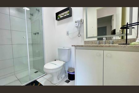 Banheiro de apartamento para alugar com 1 quarto, 41m² em Bosque, Campinas