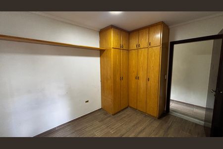 Casa à venda com 198m², 4 quartos e 2 vagas Casa à venda com 198m², 4 quartos e 2 vagasQuarto 1