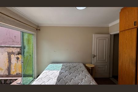 Casa à venda com 198m², 4 quartos e 2 vagas Casa à venda com 198m², 4 quartos e 2 vagasSuite