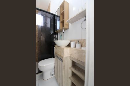 Apartamento para alugar com 40m², 2 quartos e sem vaga Apartamento para alugar com 40m², 2 quartos e sem vagaBanheiro