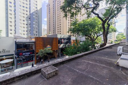 Apartamento para alugar com 38m², 1 quarto e 1 vagaVista/Varanda