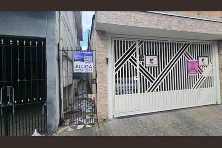 Casa para alugar com 70m², 1 quarto e sem vaga Casa para alugar com 70m², 1 quarto e sem vagaFachada