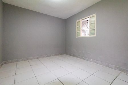 Quarto de casa para alugar com 1 quarto, 70m² em Jardim Sao Nicolau, São Paulo