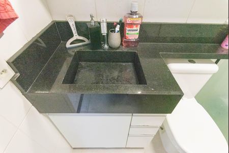 Apartamento à venda com 50m², 2 quartos e 1 vaga Apartamento à venda com 50m², 2 quartos e 1 vagaBanheiro