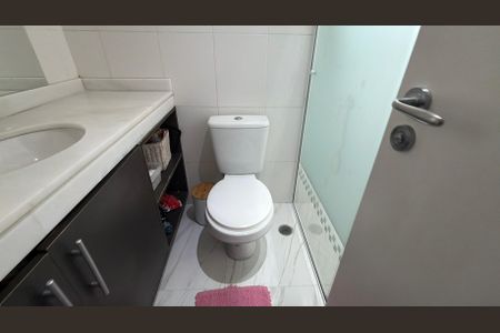 Apartamento à venda com 95m², 3 quartos e 2 vagasBanheiro da Suíte