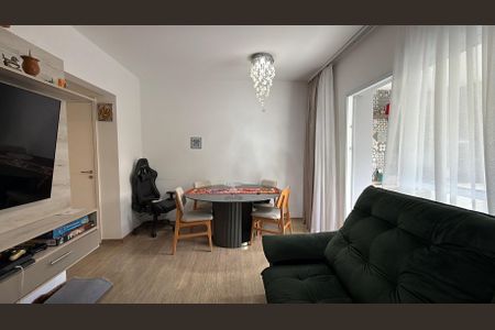 Apartamento à venda com 95m², 3 quartos e 2 vagasSala