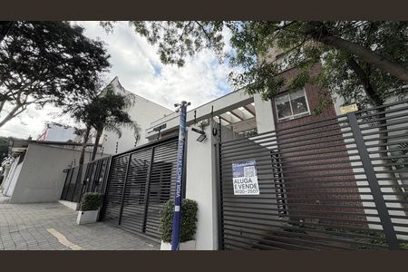 Apartamento à venda com 95m², 3 quartos e 2 vagasFachada