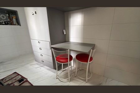 Apartamento à venda com 95m², 3 quartos e 2 vagasCozinha