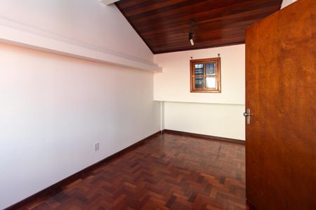 Casa à venda com 280m², 4 quartos e 4 vagasQuarto 4