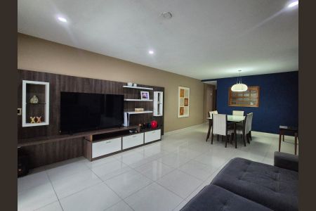 Apartamento à venda com 167m², 3 quartos e 2 vagas