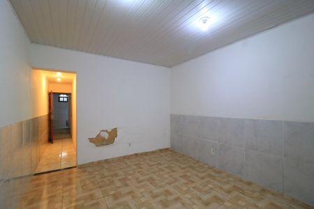 Sala de casa para alugar com 1 quarto, 60m² em Encantado, Rio de Janeiro