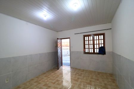 Sala de casa para alugar com 1 quarto, 60m² em Encantado, Rio de Janeiro